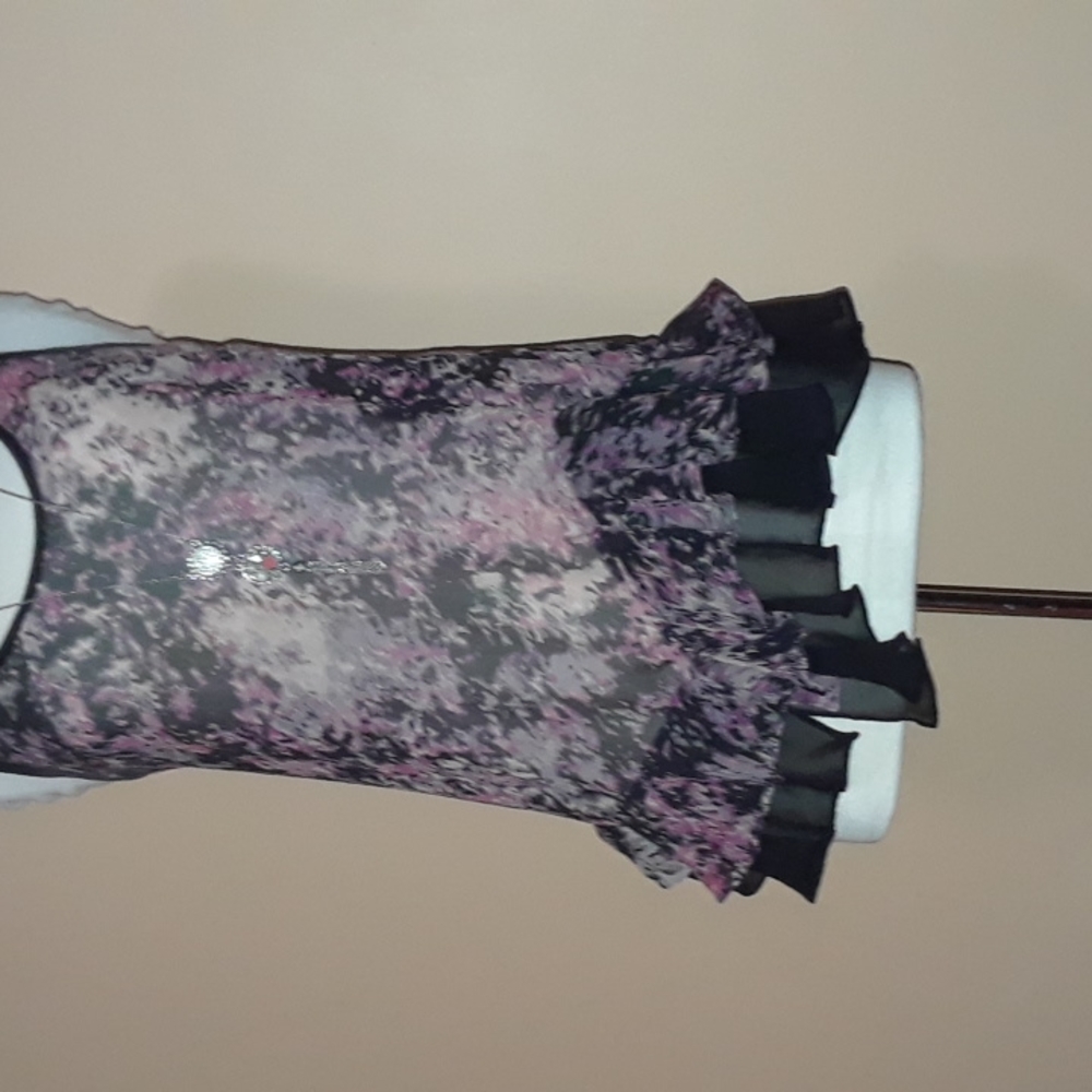 Sheer Ruffle Summer Top - Picture 2 of 4